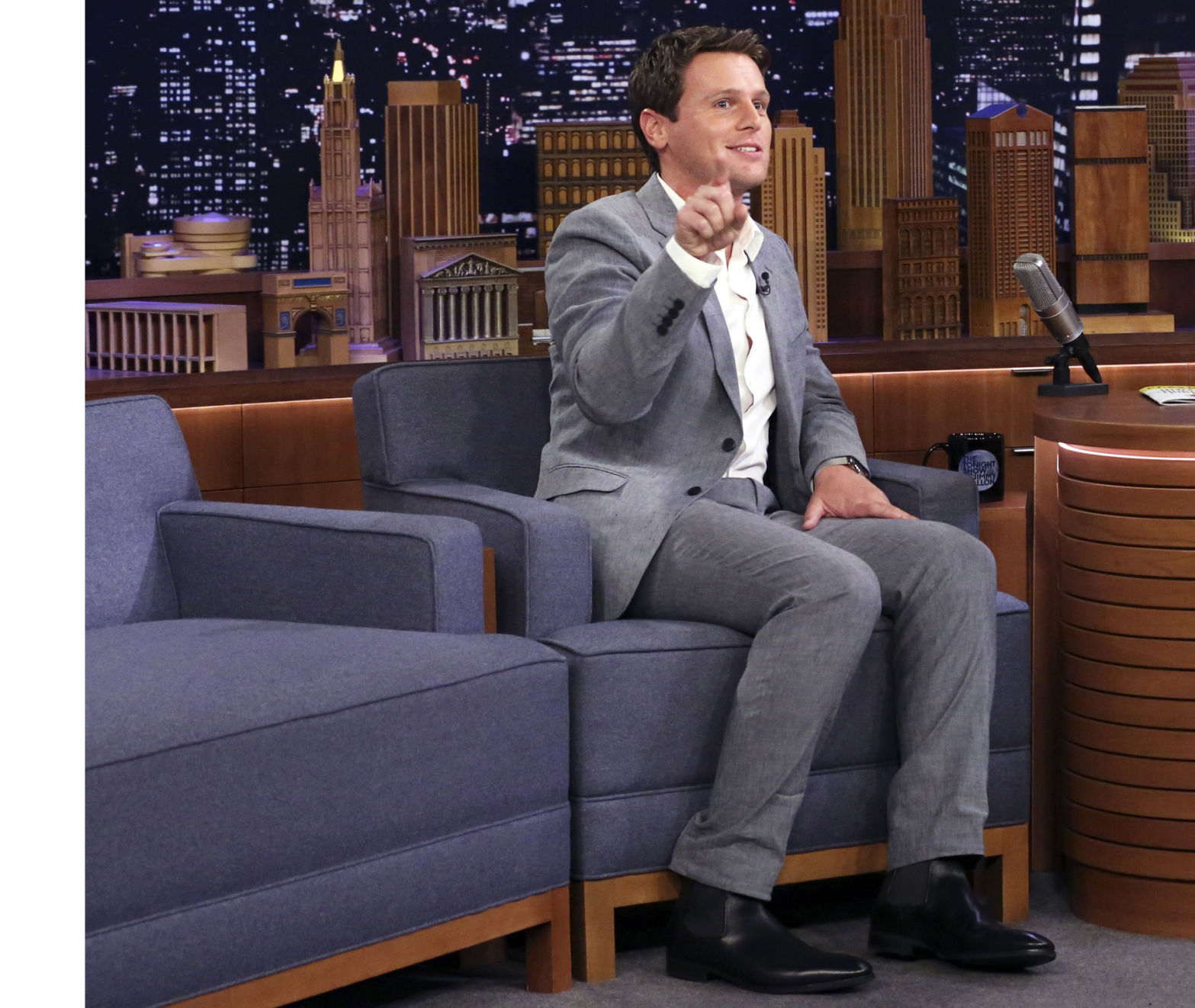 Groff on Jimmy Fallon 3